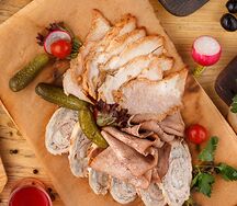 Ассорти мясное по-домашнему