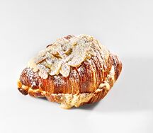 Круассан миндальный