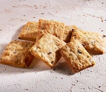 Крекеры оливки и розмарин