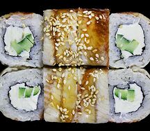 Ролл Филадельфия с угрем