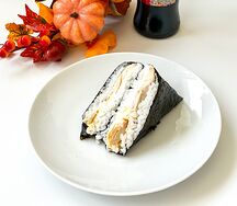 Онигири Цыпленок спайси