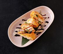 Жареные нэмы с курицей и креветками