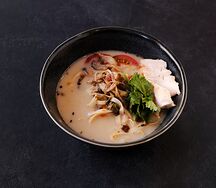 Том ям с курицей