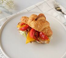 Круассан с индейкой