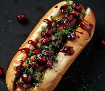 Хот-дог Брусничный