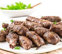 Здесь шашлык сердечки