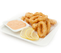 Кальмары в сухарях