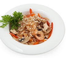 Стеклянная лапша с курицей