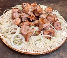 Килограмм шашлыков на компанию
