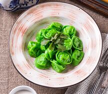Пельмени с бараниной и кинзой
