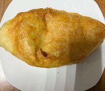 Пирожок с картошкой жареный