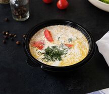 Сливочная уха по-царски из семги