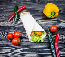 Ролл с креветками