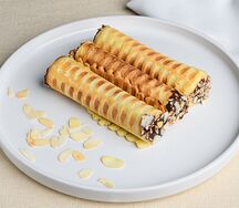 Трубочки со сгущенным молоком
