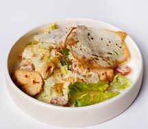 Цезарь с куриным филе