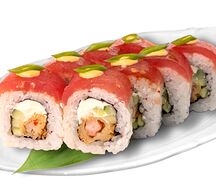 Розовый дракон холодный ролл