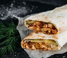 Шаурма со свининой большая