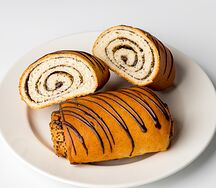 Рулетик сдобный с маком