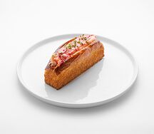 Хот-дог с камчатским крабом