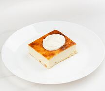 Запеканка творожная со сметаной