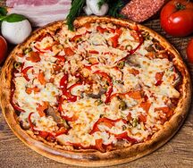 Пицца С Курицей и Грибами