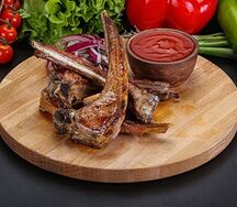 Шашлык из баранины на кости