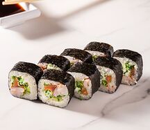 Кимпаб с семгой и спайси креветками