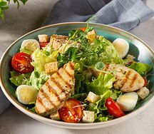 Цезарь с куриным филе