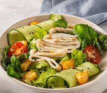 Гриль-салат с кальмарами