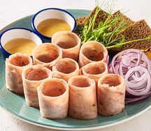 Строганина из пеламиды