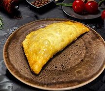 Чебурек с сыром