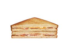 Сплит-сэндвич с салями и сыром