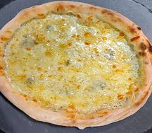 Четыре сыра 23 см