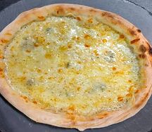 Четыре сыра 30 см