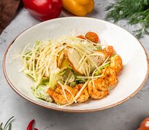 Салат Цезарь с креветками