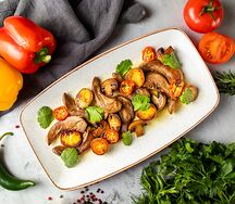 Языки ягненка с грибами и молодым картофелем