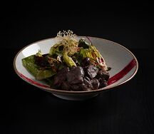 Теплый салат с куриной печенью