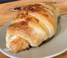 Круассан с ветчиной и сыром