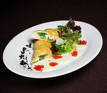 Штрудель с семгой и брокколи