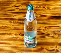 Минеральная вода Borjomi