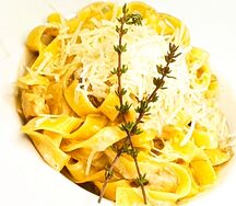 Феттучине с индейкой и грибами