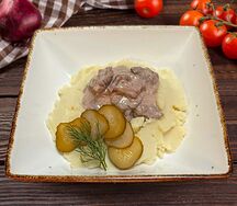 Бефстроганов