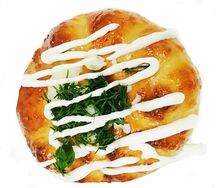Булочка жюльен с курицей и грибами