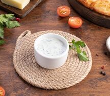 Мацони с зеленью