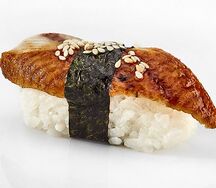 Суши с угрем