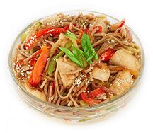 Вок лапша гречневая с курицей