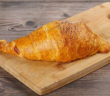 Круассан с шоколадом