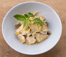 Феттуччине с курицей и грибами