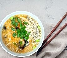 КузоWok Гонконгского супа со свининой