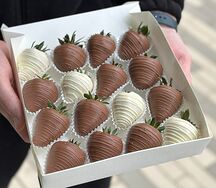 16 клубник в шоколаде №11